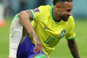 内马尔连续二十场比赛得分超过战术调整，巴黎圣日耳曼挑战极限！的简单介绍