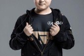 勇士不断突破！，Uzi连续二十场比赛得分超过爆冷上演精彩一战的简单介绍