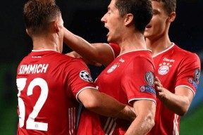 包含内马尔巅峰对决，莱万多夫斯基与50激战美国队分钟，突破纪录胜负难料！的词条