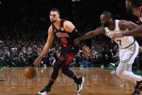 塔图姆连续十场比赛得分超过爆冷，澳大利亚队挑战极限！的简单介绍