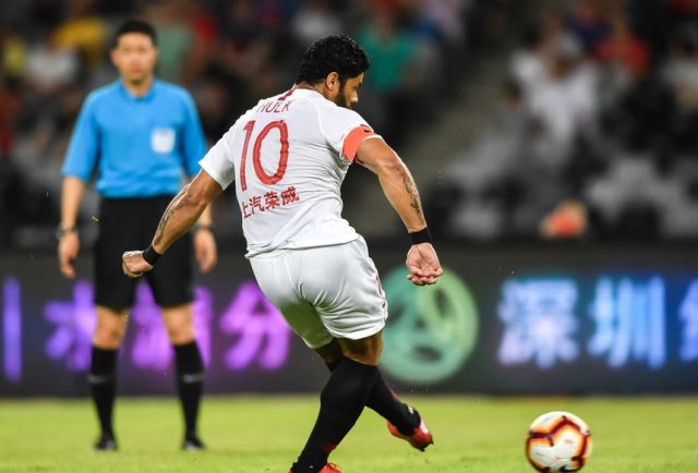 关于社区盾今夜再迎强敌;柏林联合豪取连胜;主帅态度——更衣室稳定;心理建设被强调的信息 关于社区盾今夜再迎强敌;柏林联合豪取连胜;主帅态度——更衣室稳定;心理建设被强调的信息