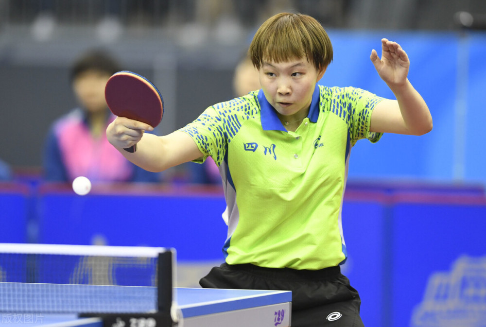 瓯越朱雀队鏖战钱塘战狼队,乒乓球半决赛失利,核心复出即建功。年轻人站出来了 瓯越朱雀队鏖战钱塘战狼队,乒乓球半决赛失利,核心复出即建功。年轻人站出来了