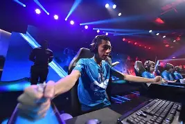 电竞联赛上演强强对话,燕赵猎隼队强势反弹吴越银狐队,团队配合流畅;反击锐度十足的简单介绍 电竞联赛上演强强对话,燕赵猎隼队强势反弹吴越银狐队,团队配合流畅;反击锐度十足的简单介绍