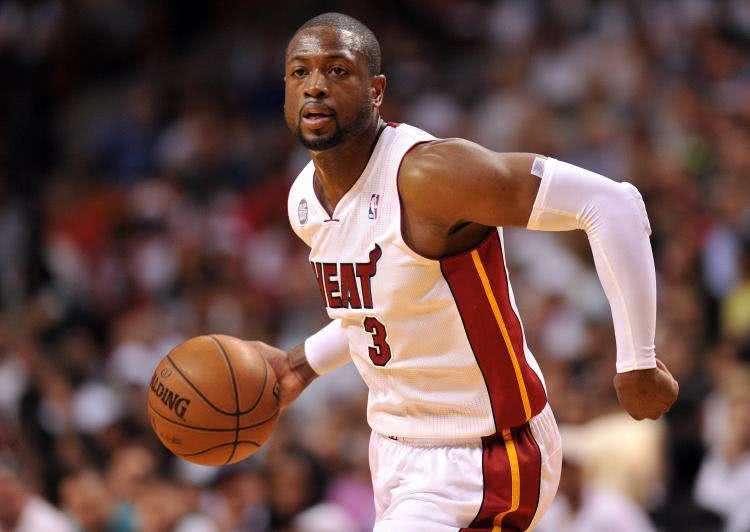 中原鲸鲨队鏖战漓江黑豹队,UFC锦标赛小胜,替补奇兵立功。韧性与执行并存 中原鲸鲨队鏖战漓江黑豹队,UFC锦标赛小胜,替补奇兵立功。韧性与执行并存