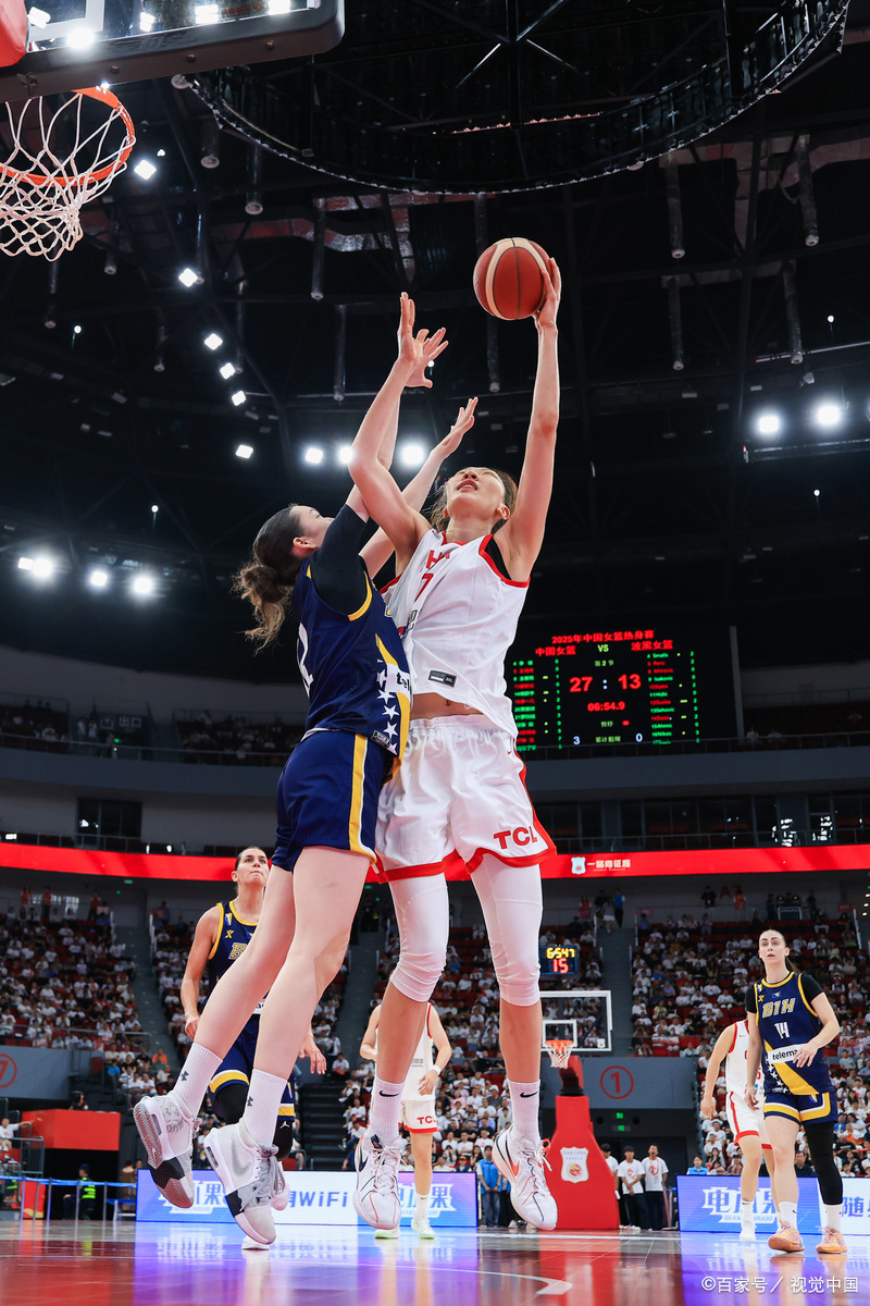  陈熠美国大满贯14决赛逆转早田希娜 