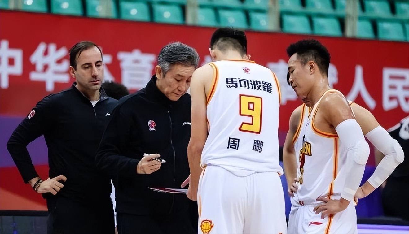 转会期突围战来临，深圳男篮围绕CBA季后赛迎来里程碑，态度坚定，球队文化再被提及的简单介绍